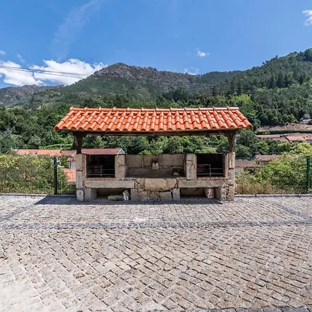 Trail House Geres